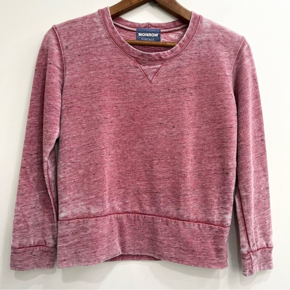 MONROW Supersoft Crewneck Sweatshirt in Distressed Vintage Red XS